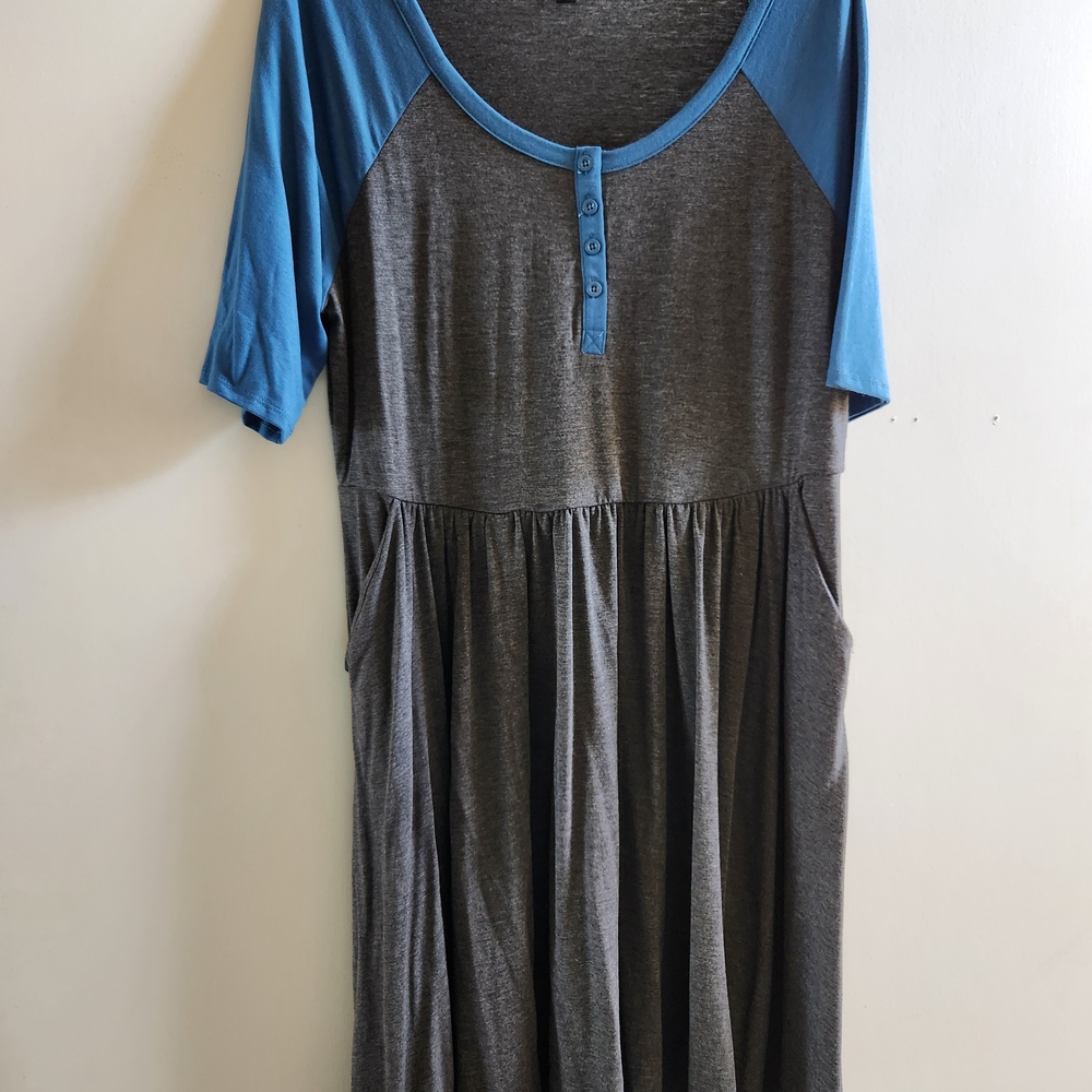 Torrid Skater Dress, Super Soft Heather Grey & Blue, Size 2 (18-20)